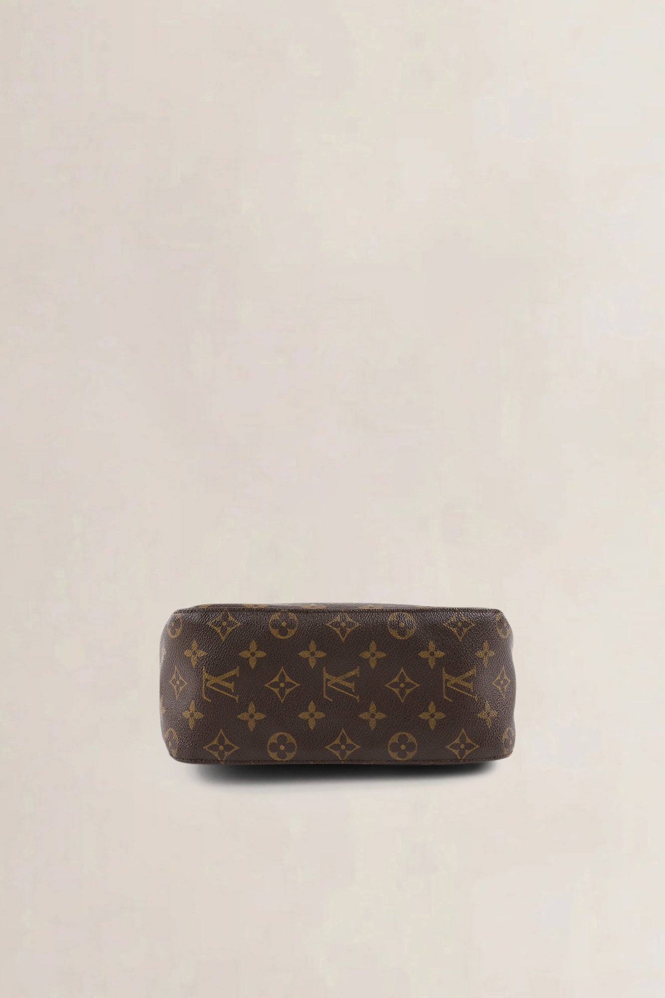 Louis Vuitton Looping MM Shoulder Bag