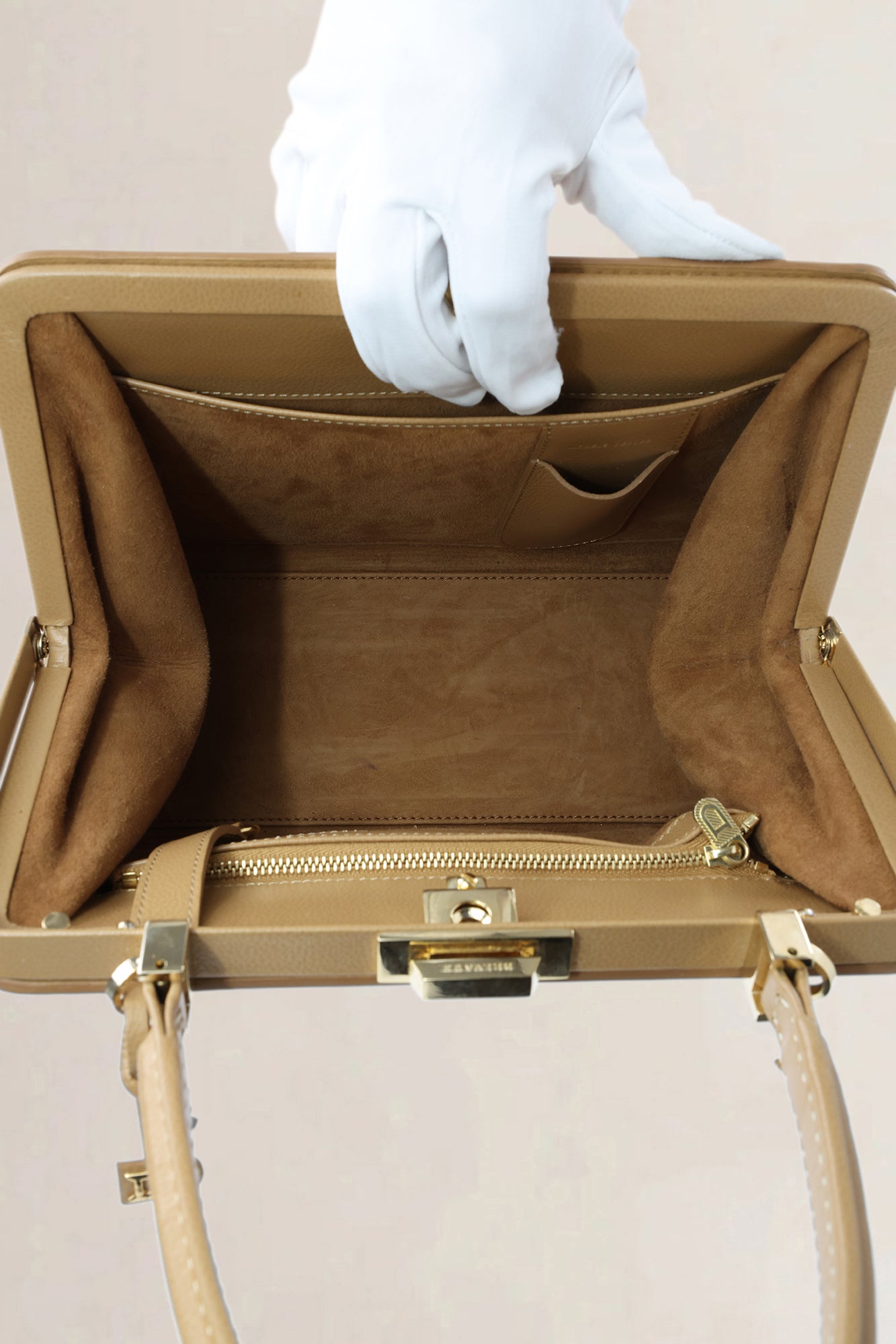 Delvaux Sahara Jumping Calf Classico PM Shoulder Bag
