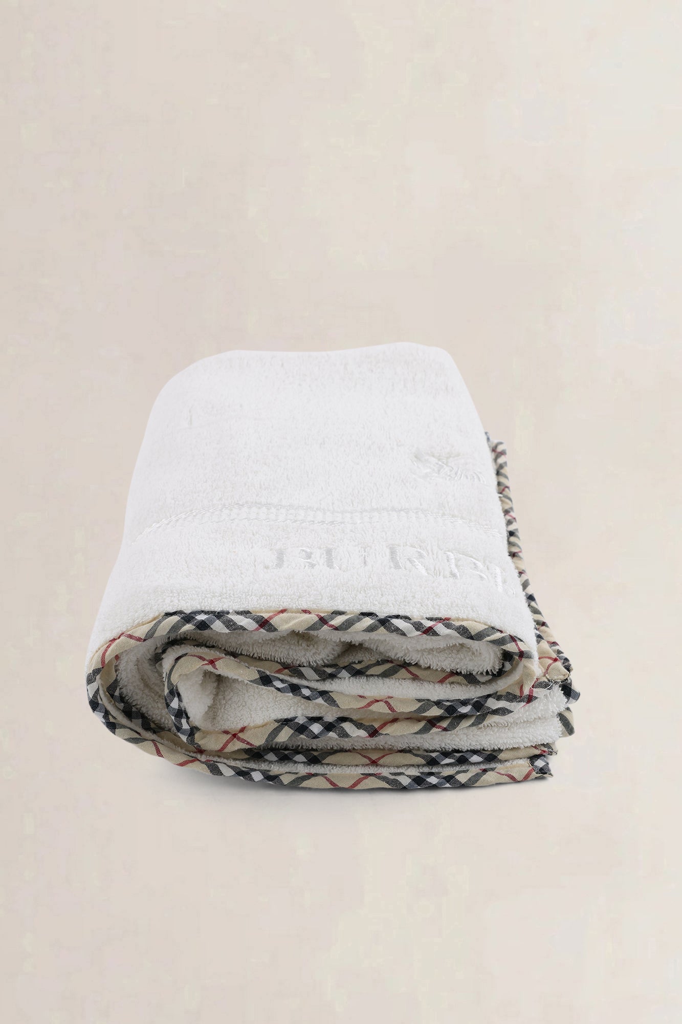 Burberry White Bath Towel