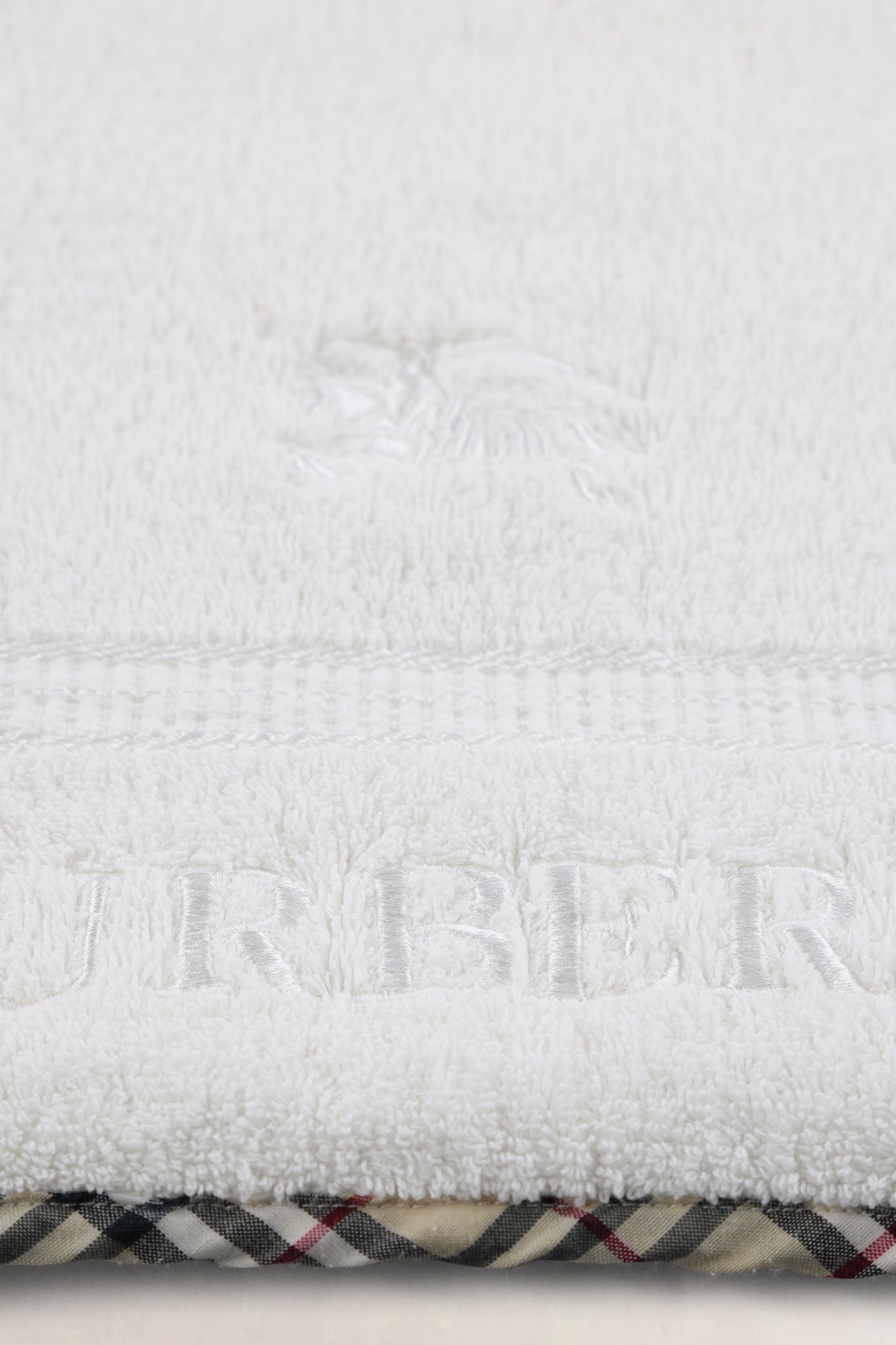 Burberry White Bath Towel