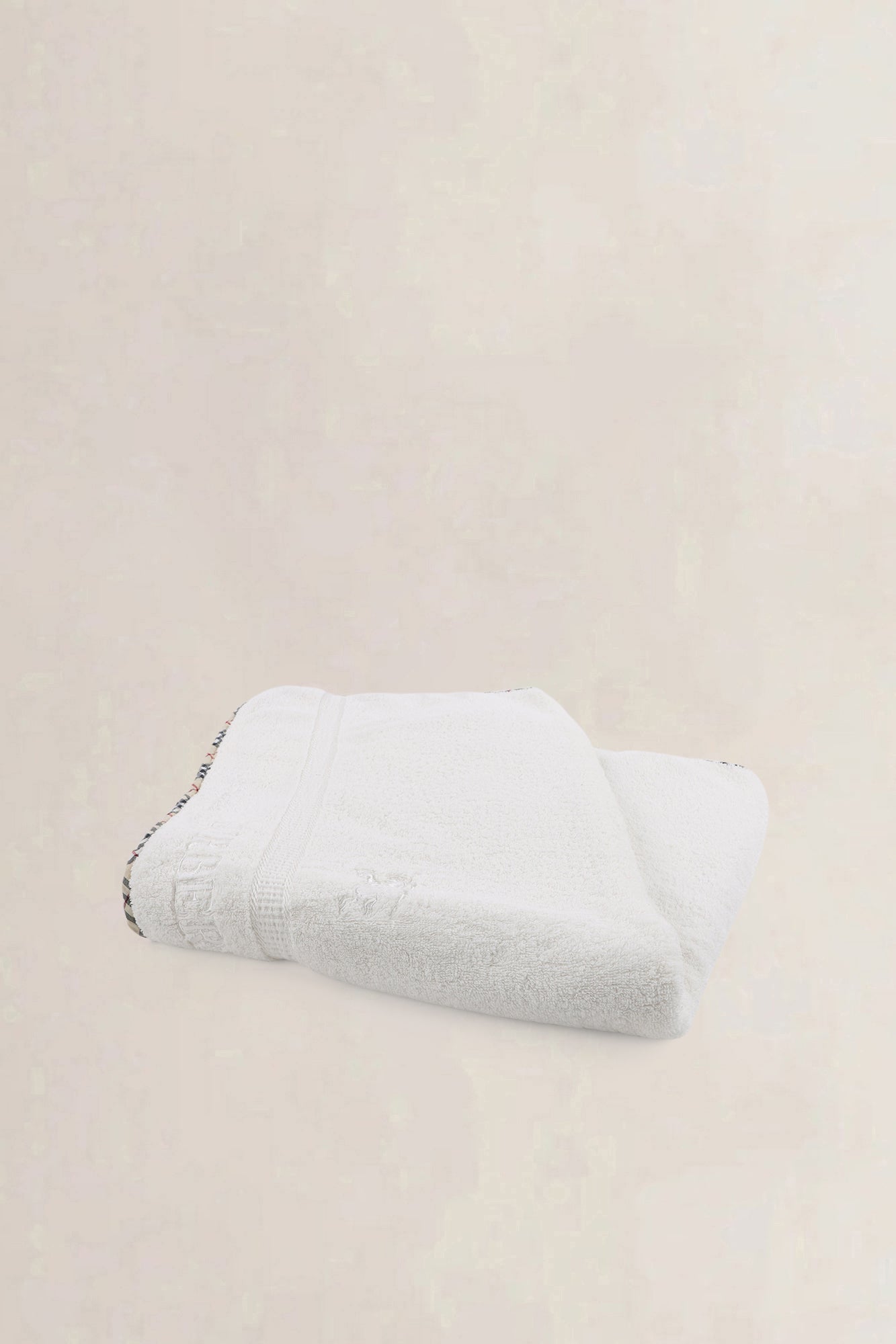 Burberry White Bath Towel