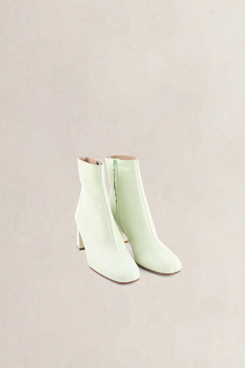 Maryam Nassir Zadeh White Agnes Boots