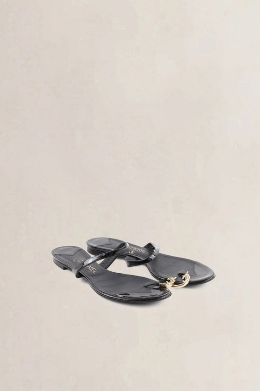 Chanel Black Patent CC Slip-On Sandals — preloved