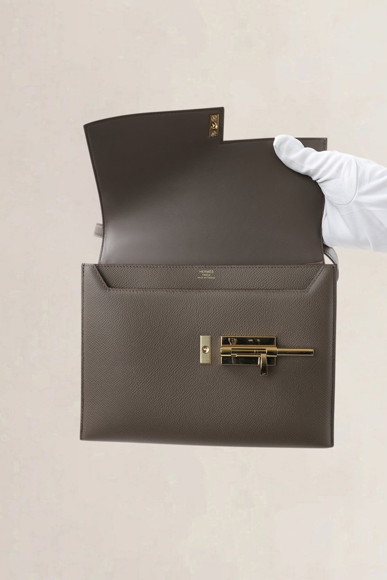 Hermès Etoupe Epsom Leather Verrou 21 Shoulder Bag