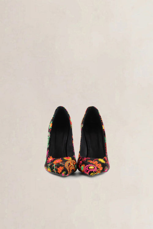 Morobé Black Embroidered Floral Pumps
