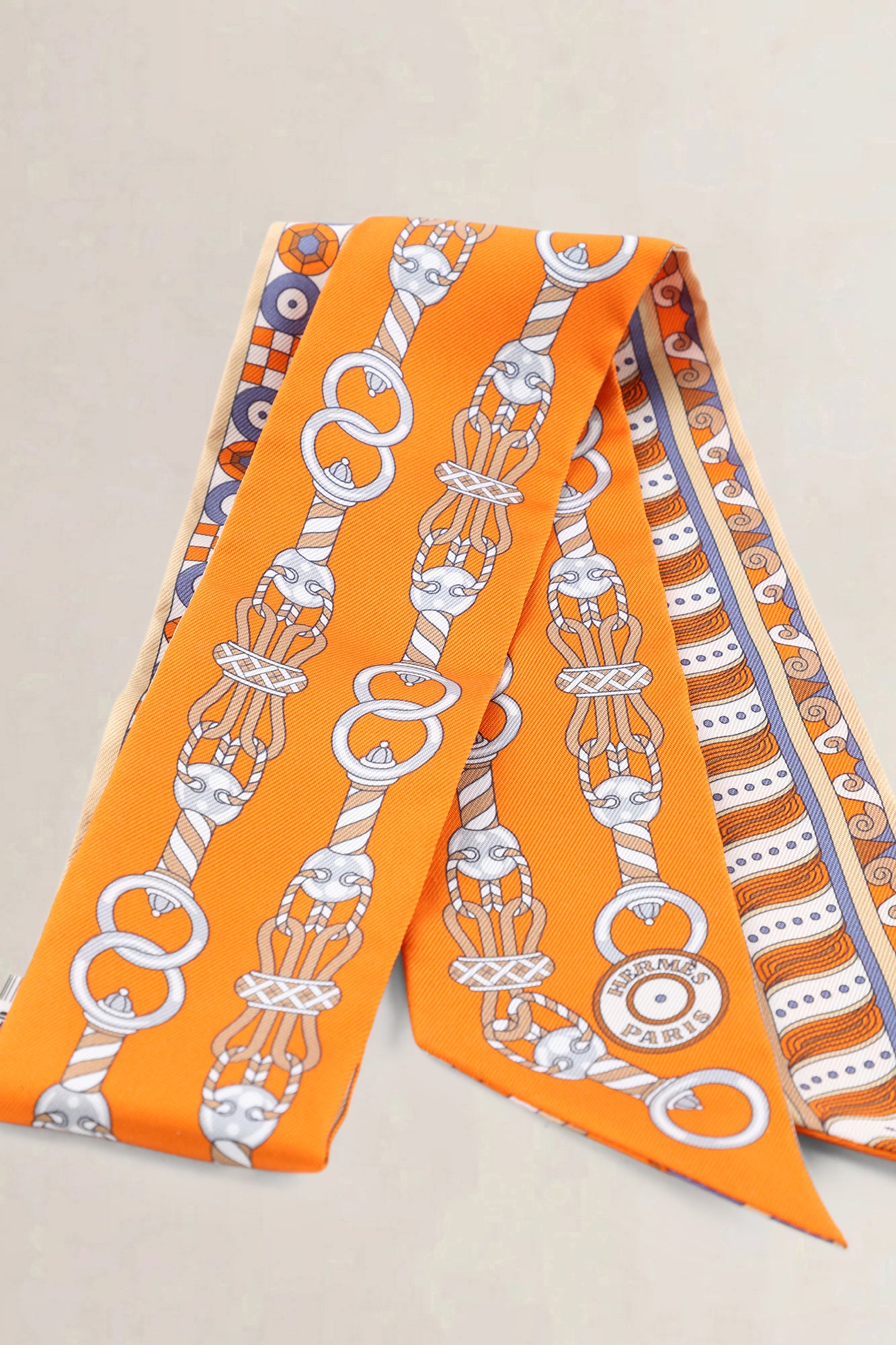 Hermès "Harnais En Rosace" Orange Silk Twilly