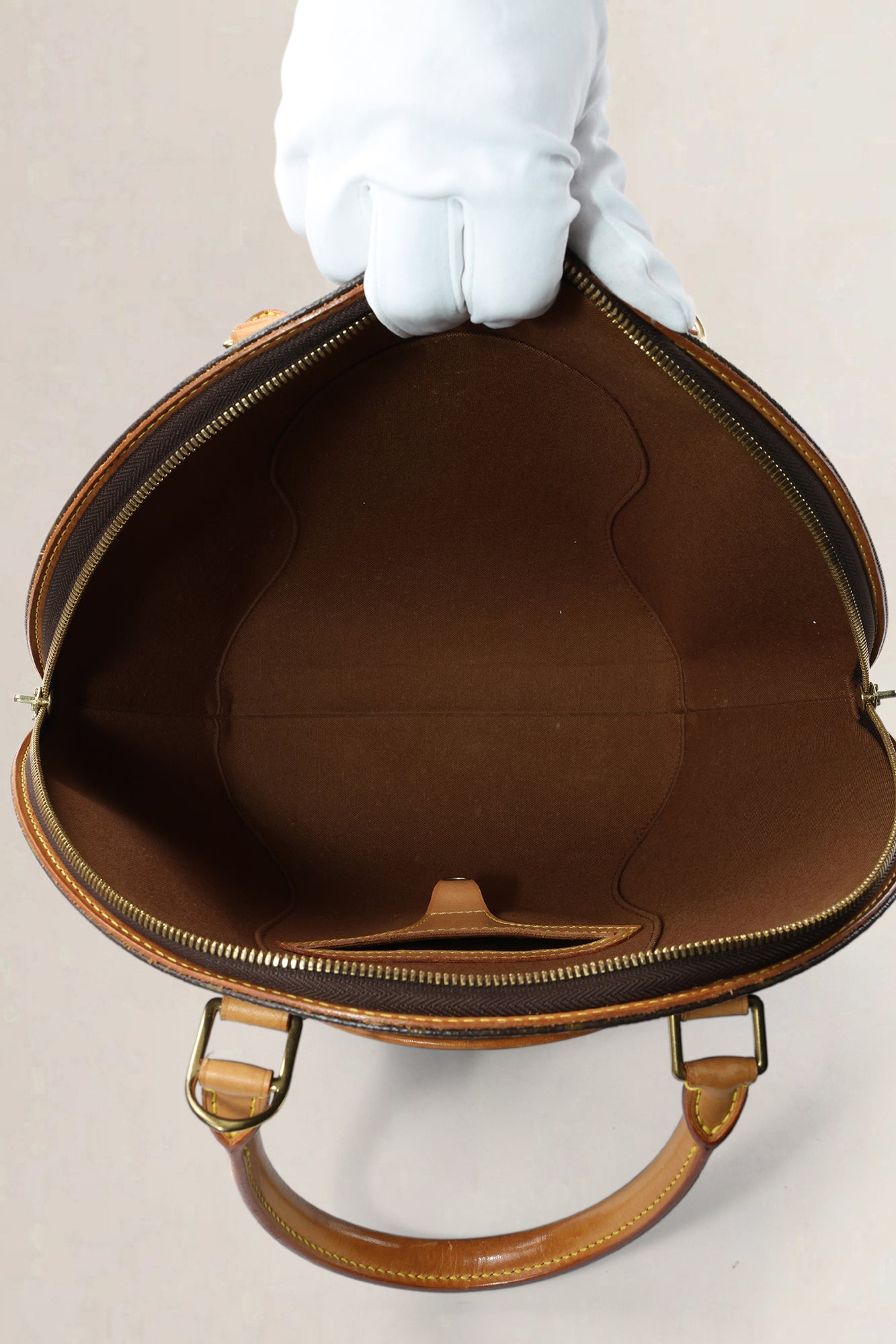 Louis Vuitton Monogram Ellipse MM Top Handle Bag