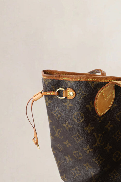 Louis Vuitton Monogram Neverfull PM Top Handle Bag