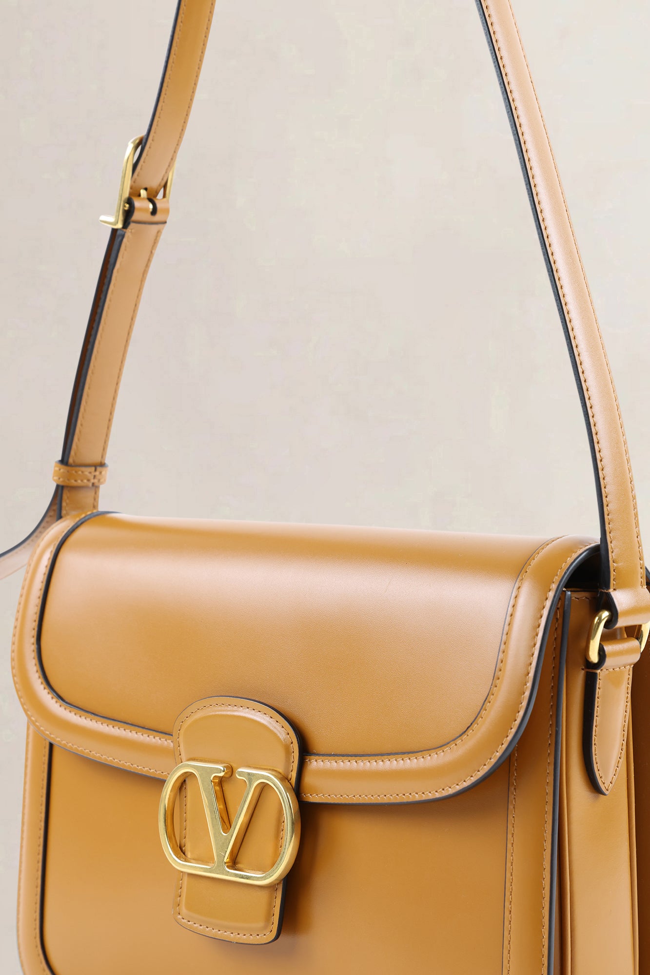Valentino Garavani Camel Calfskin 9TO5 — preloved
