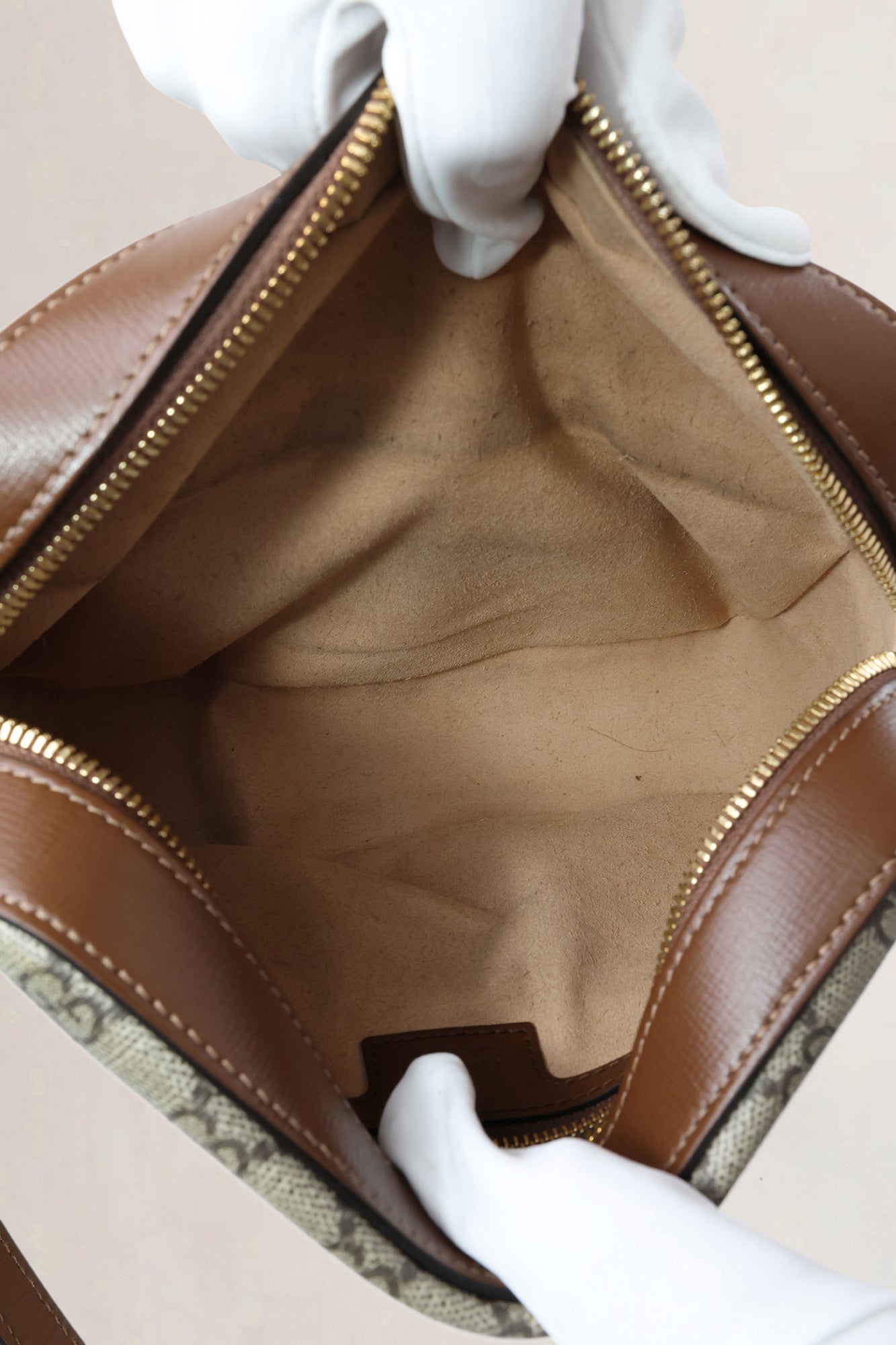 Gucci Beige Leather Horsebit 1955 Medium Crossbody Bag