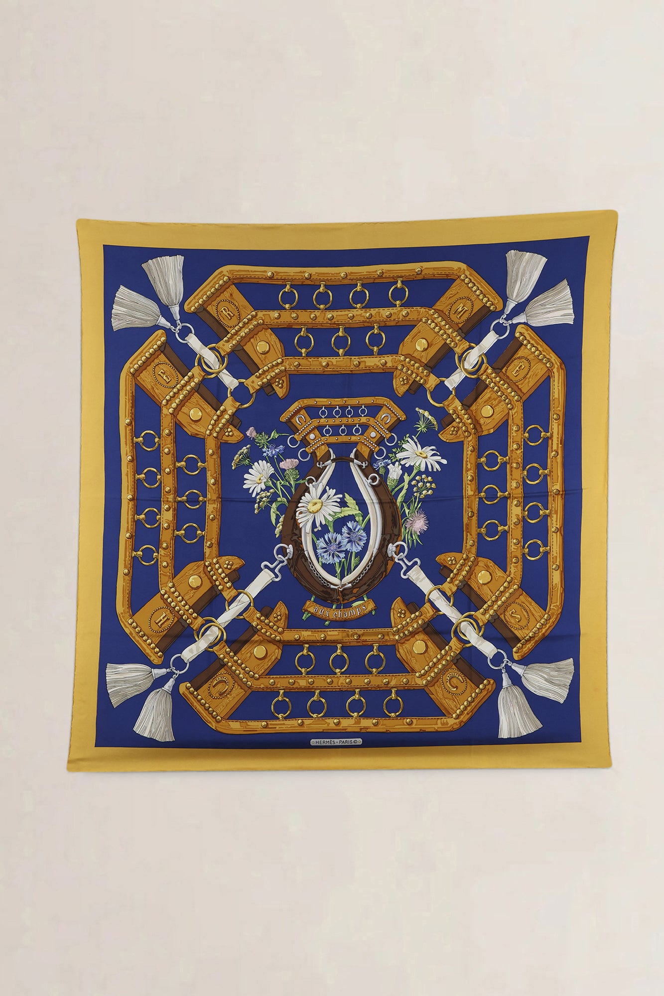 Hermès 90 Silk Carré — vintage