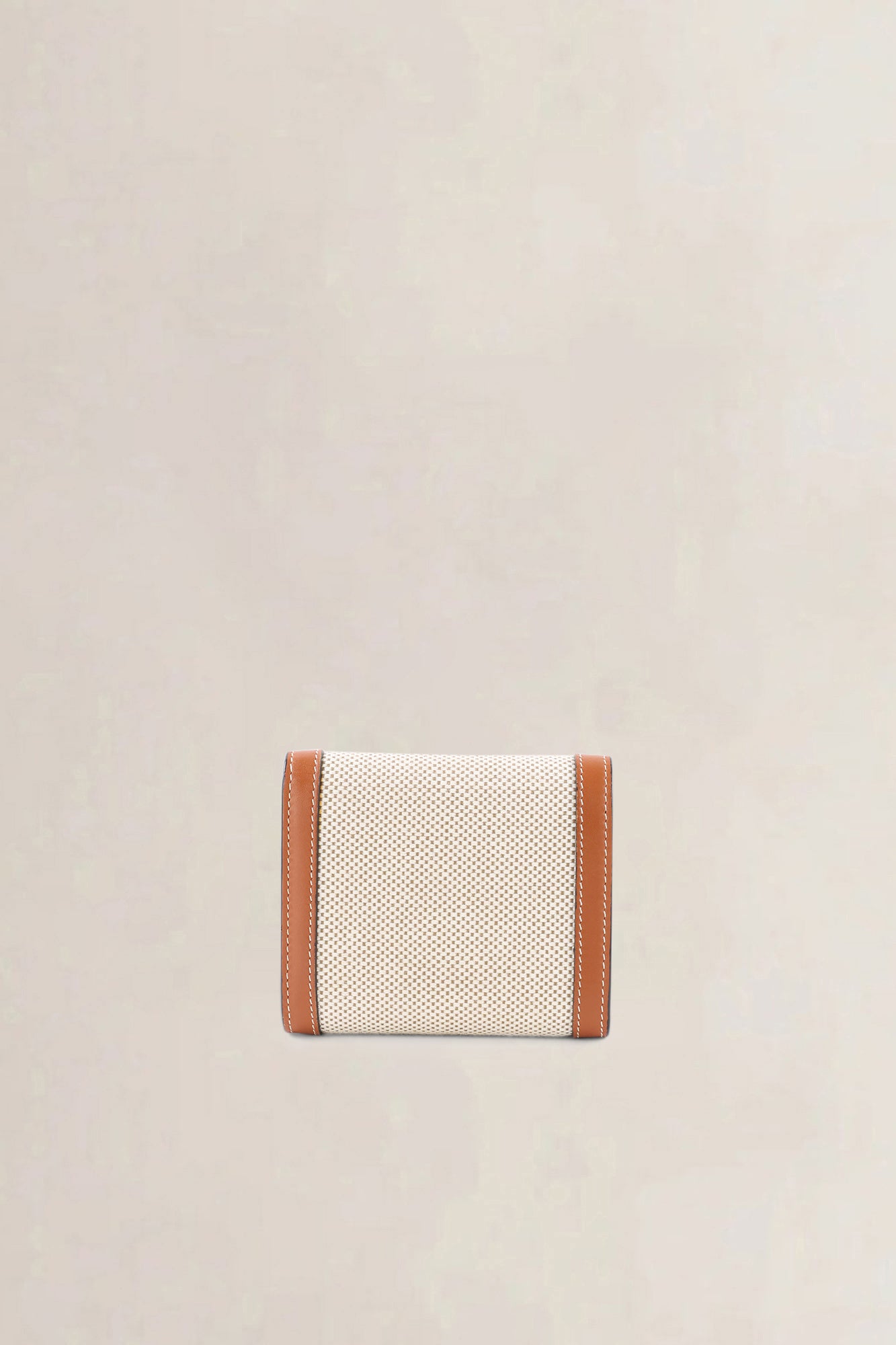 Céline Triomphe beige canvas compact — preloved