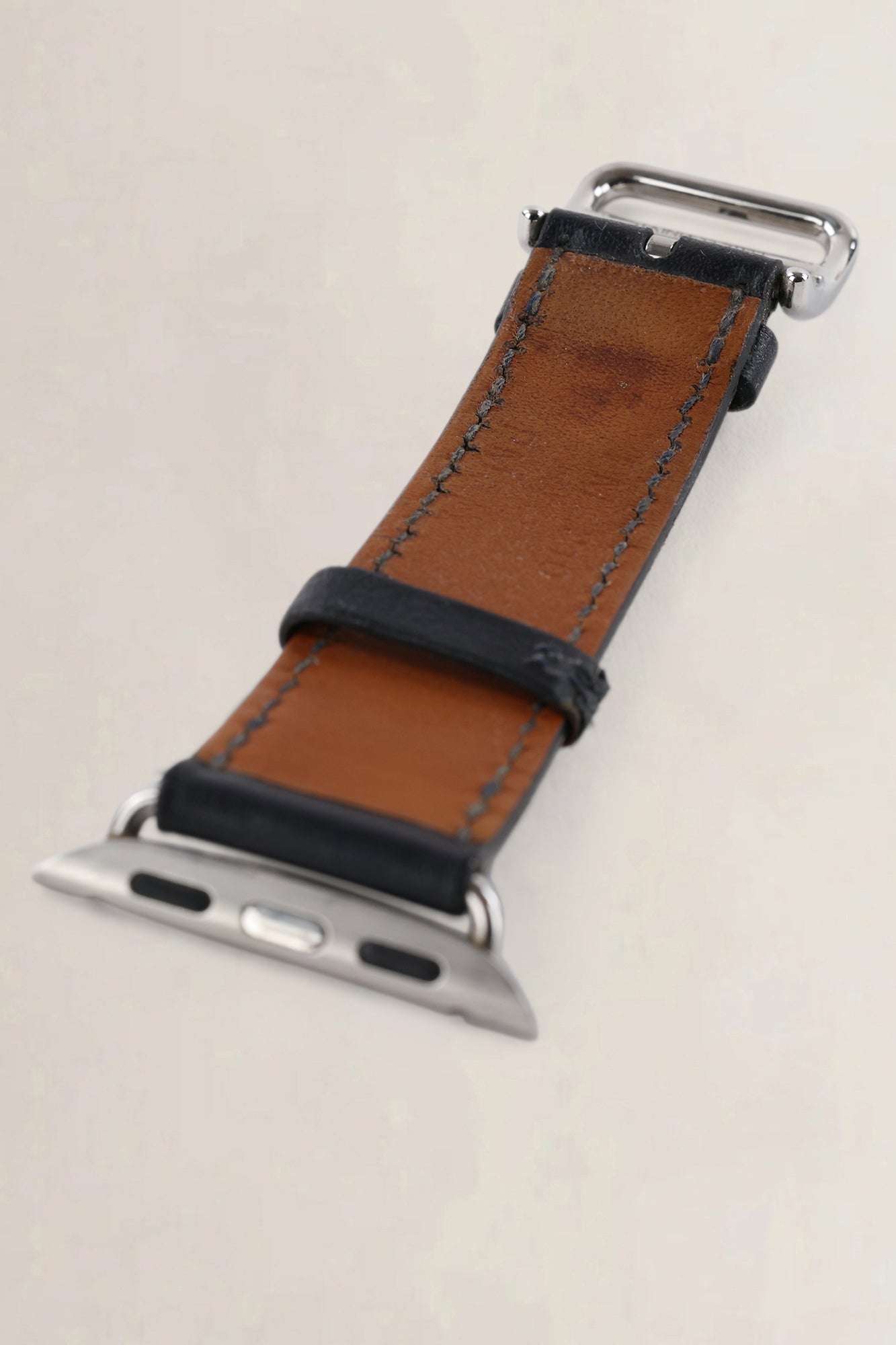 Hermès Apple Watch Single Tour dark blue — preloved