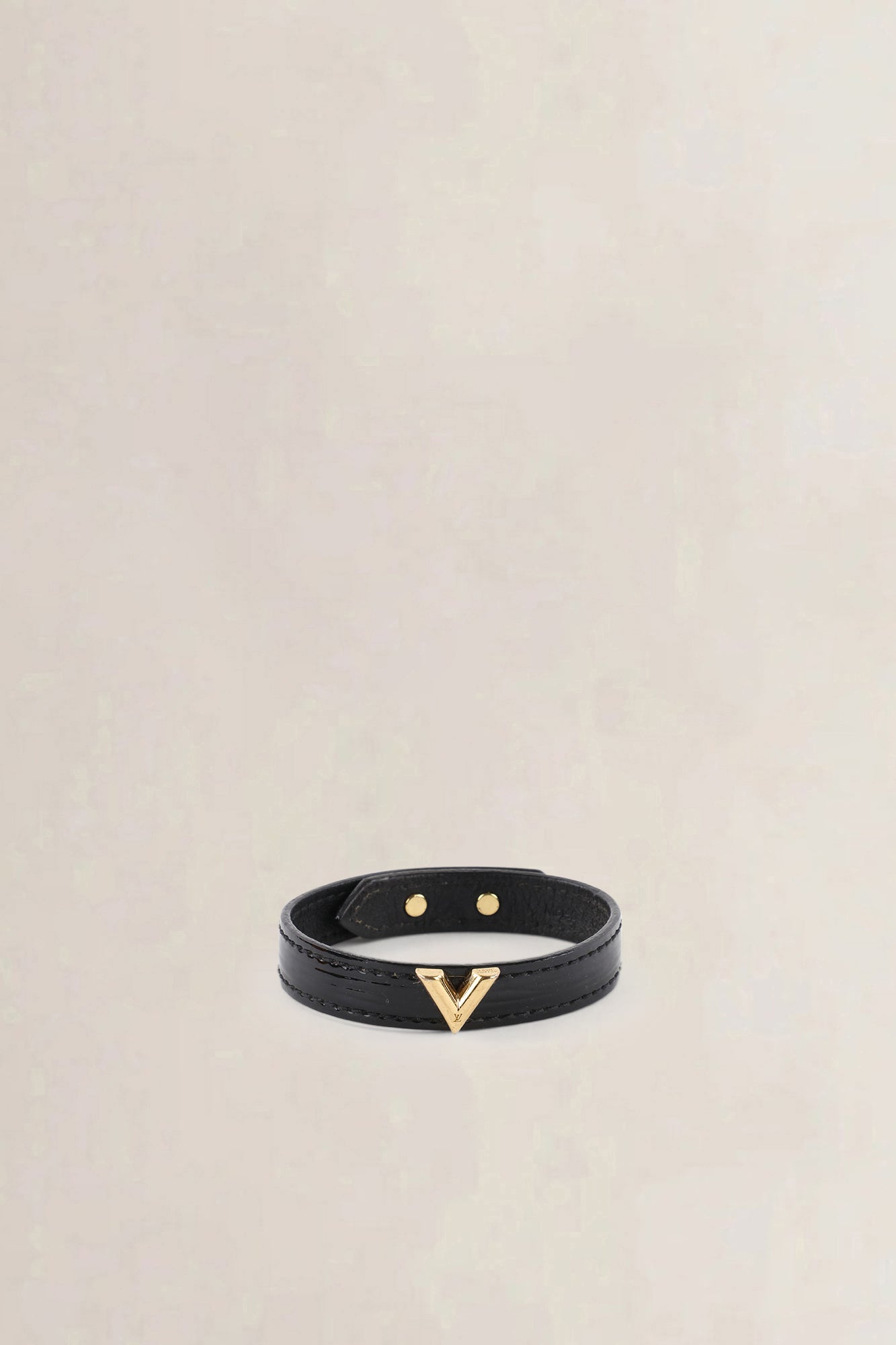 Louis Vuitton Black Epi Leather Essential V Bracelet