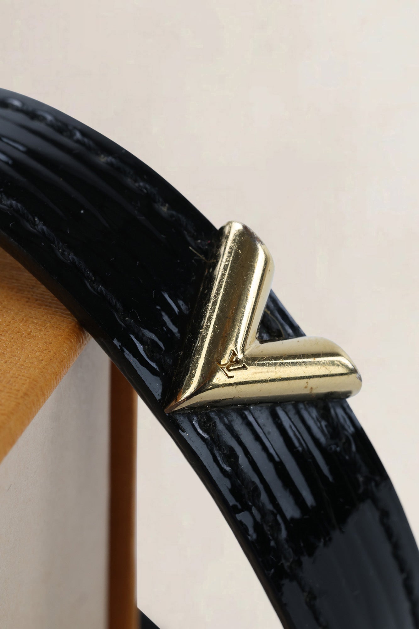 Louis Vuitton Black Epi Leather Essential V Bracelet
