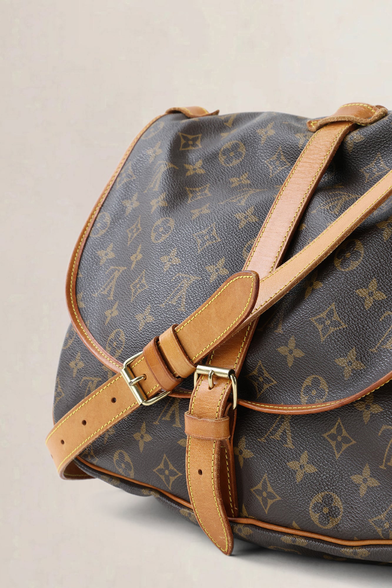 Louis Vuitton Saumur 35 Monogram — vintage