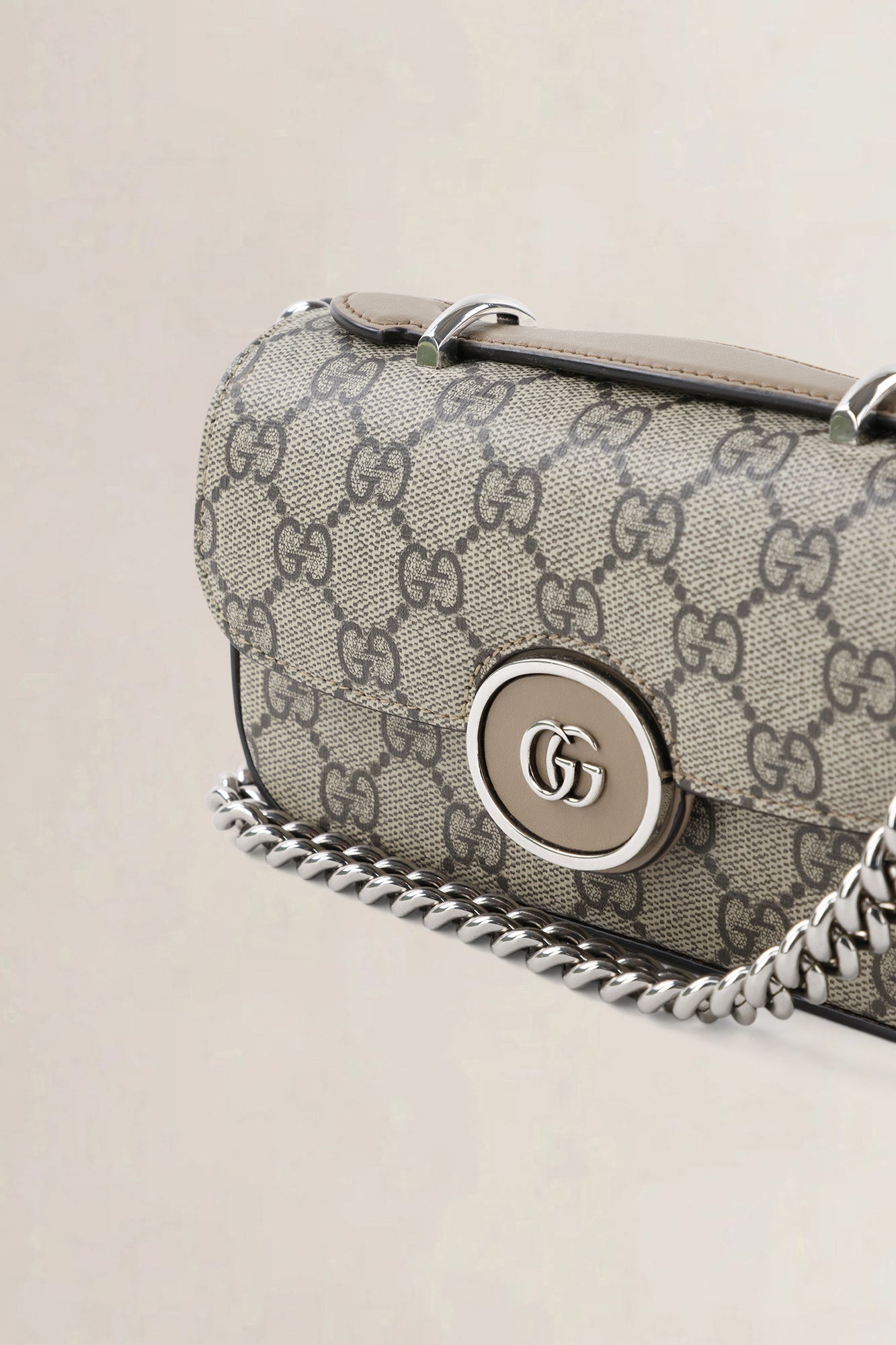 Gucci Beige & Ebony GG Supreme Senna Petite Shoulder Bag