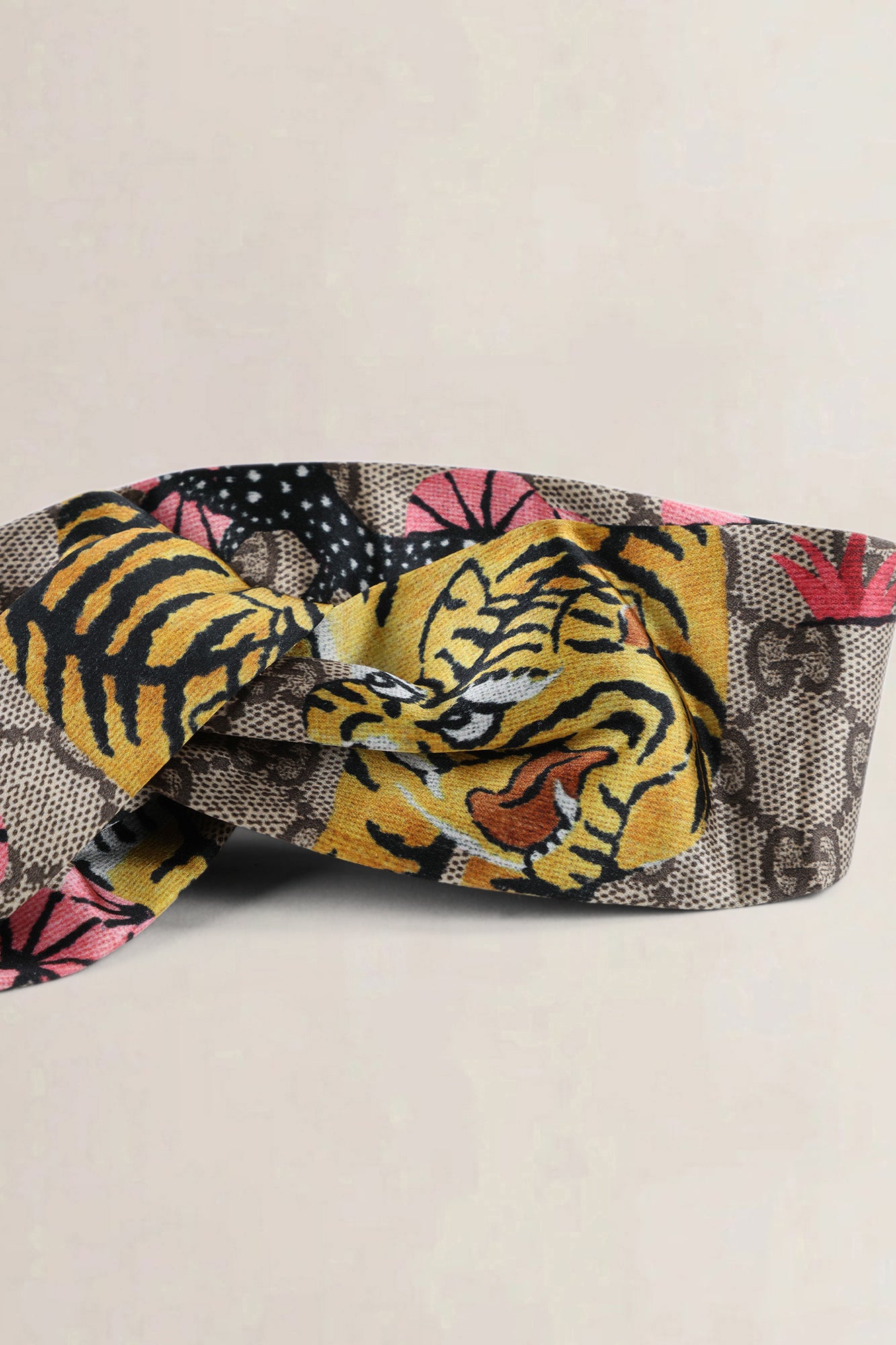 Gucci Pink Bengal Tiger Print GG Supreme Clutch & Silk Headband Set