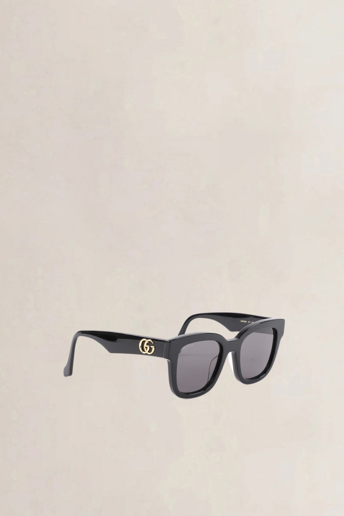 Gucci Black GG Square Sunglasses — preloved