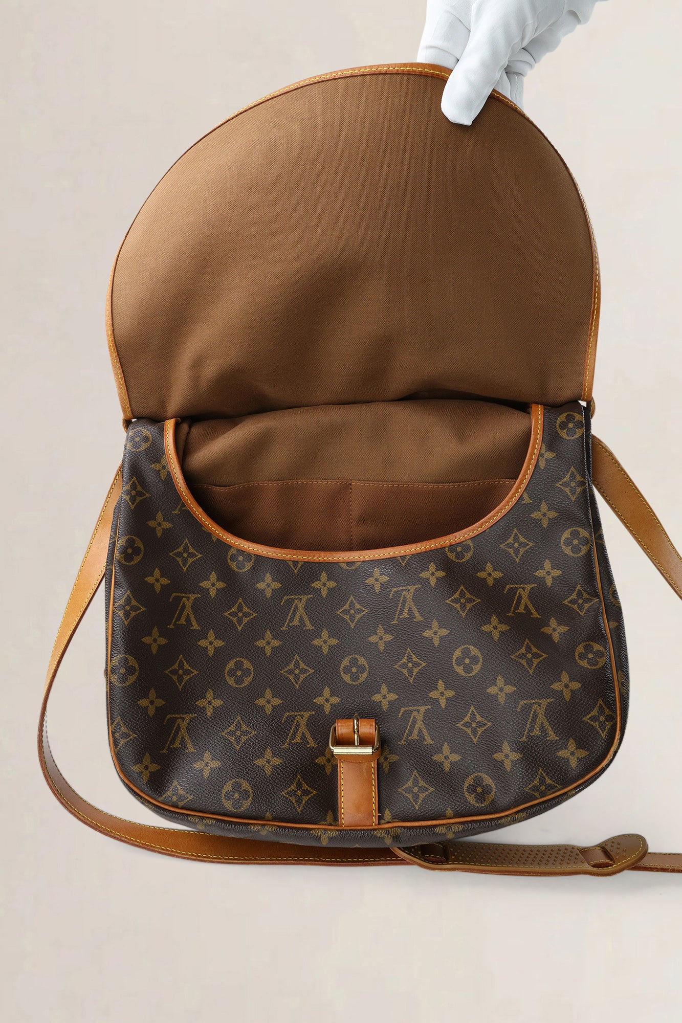 Louis Vuitton Brown Monogram Canvas Saumur 35 Messenger Bag