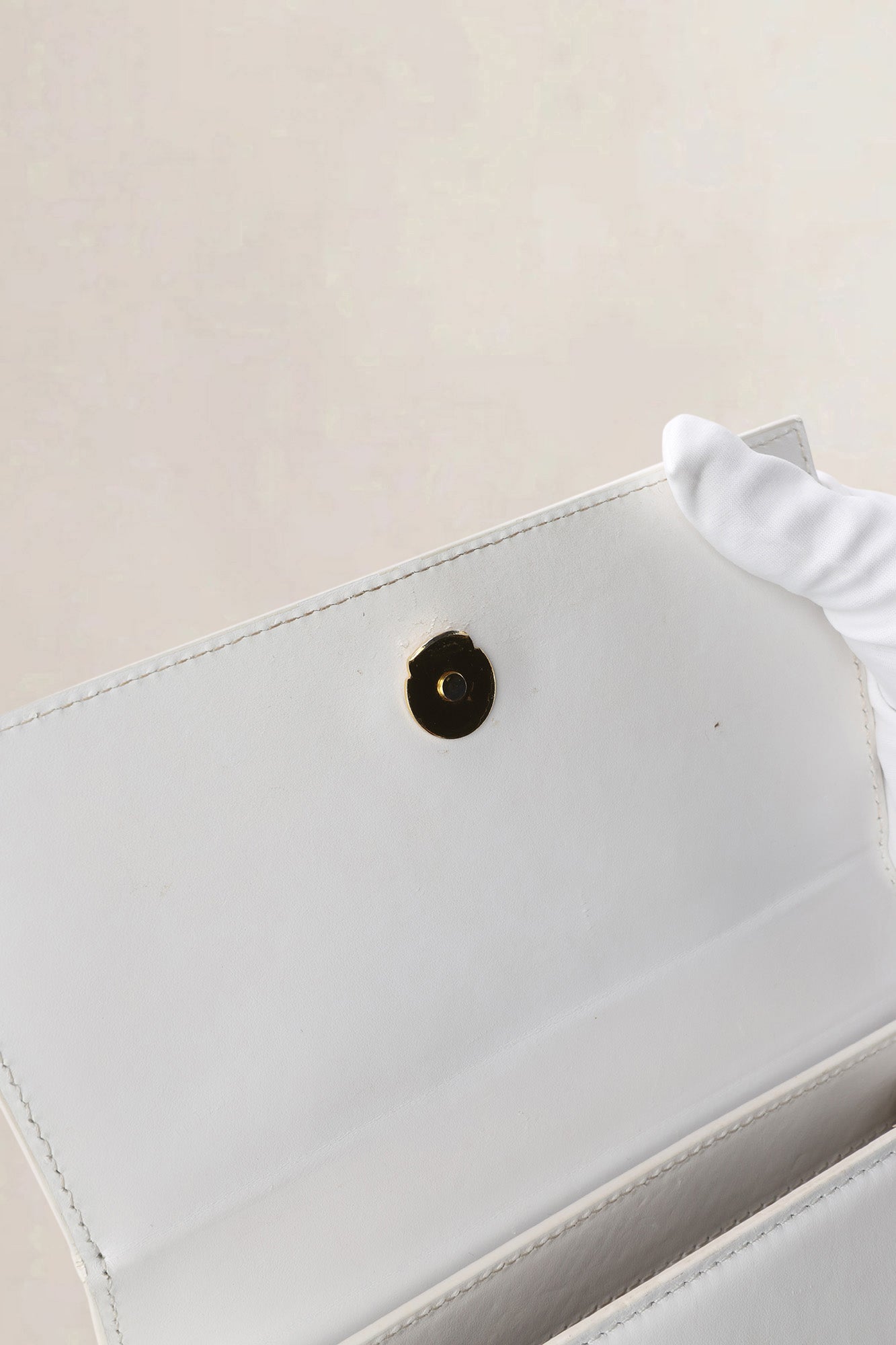 Jacquemus White Leather Le Chiquito Moyen Crossbody Bag