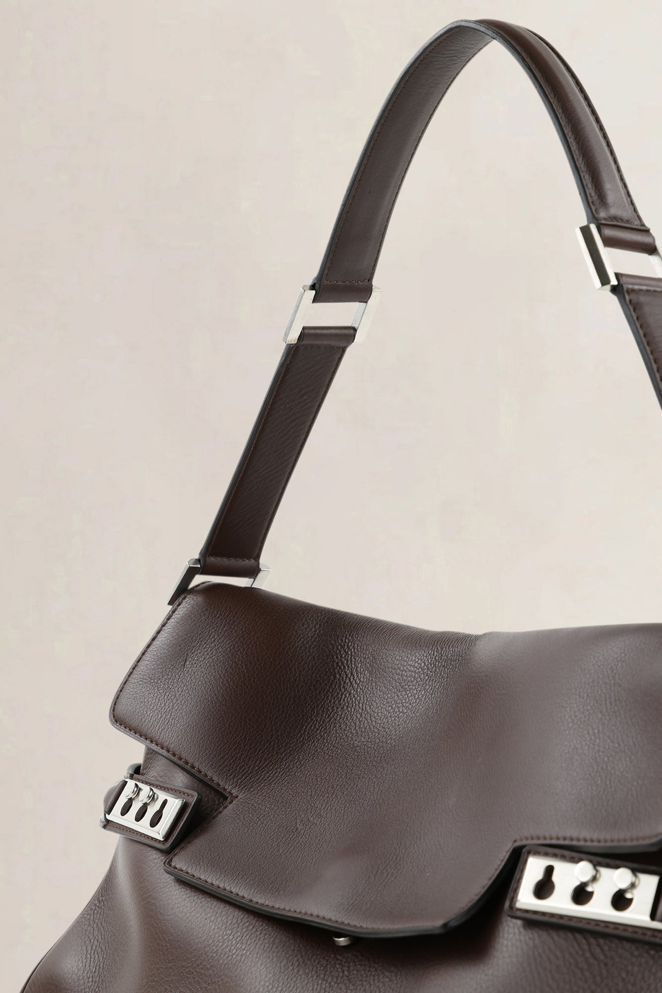 Delvaux Dark Brown Jumping Calf Tempête Épaule Shoulder Bag