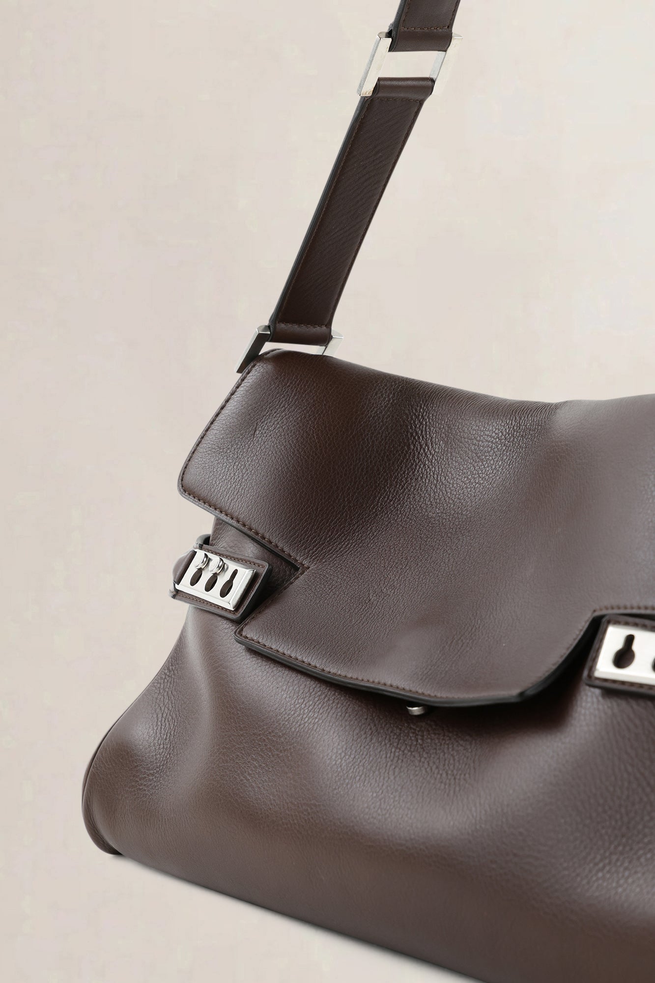 Delvaux Dark Brown Jumping Calf Tempête Épaule Shoulder Bag