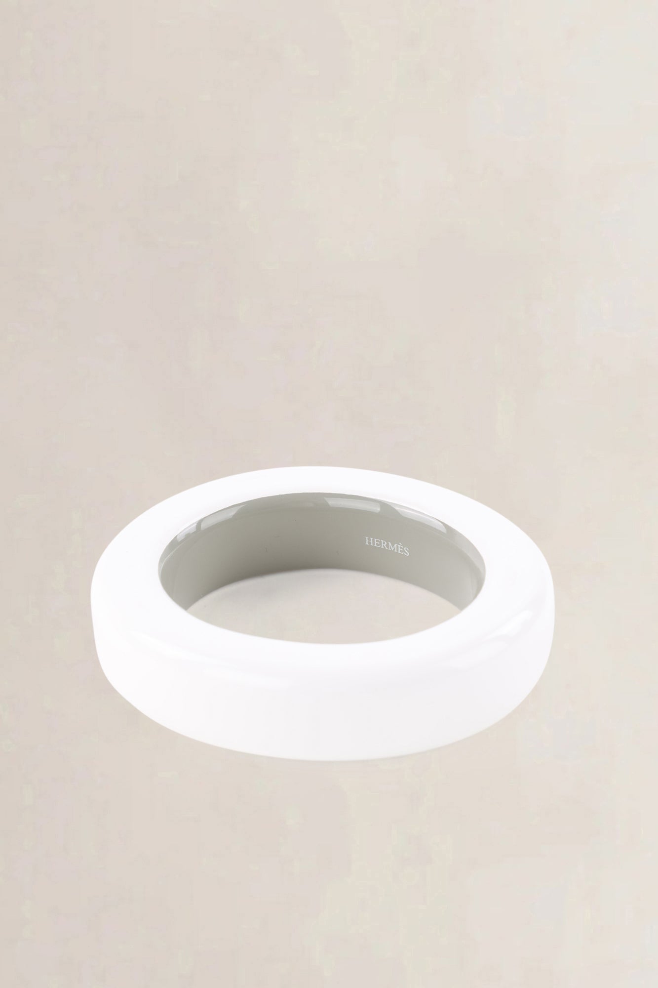 Hermès White Lacquered Wood Ariodante Bangle Bracelet