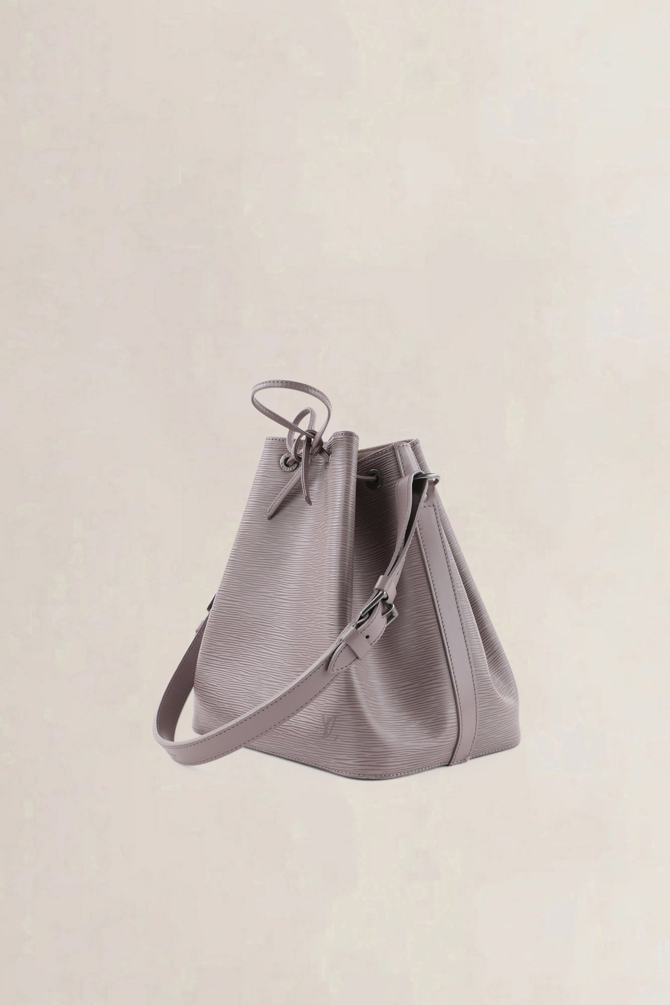 Louis Vuitton Lilac Epi Leather Noé Shoulder Bag