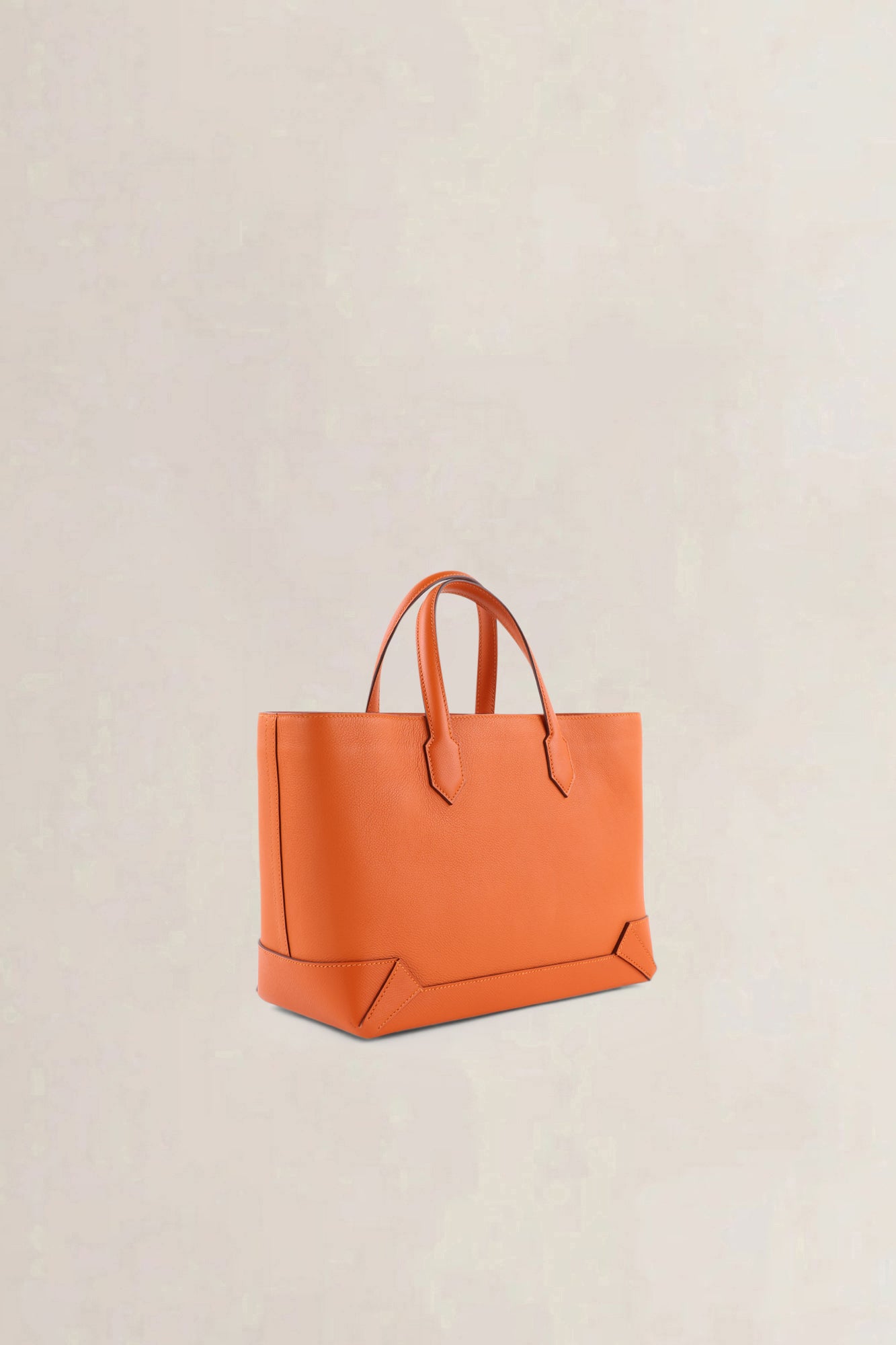 Hermès Orange Maxibox 30 Top Handle Bag