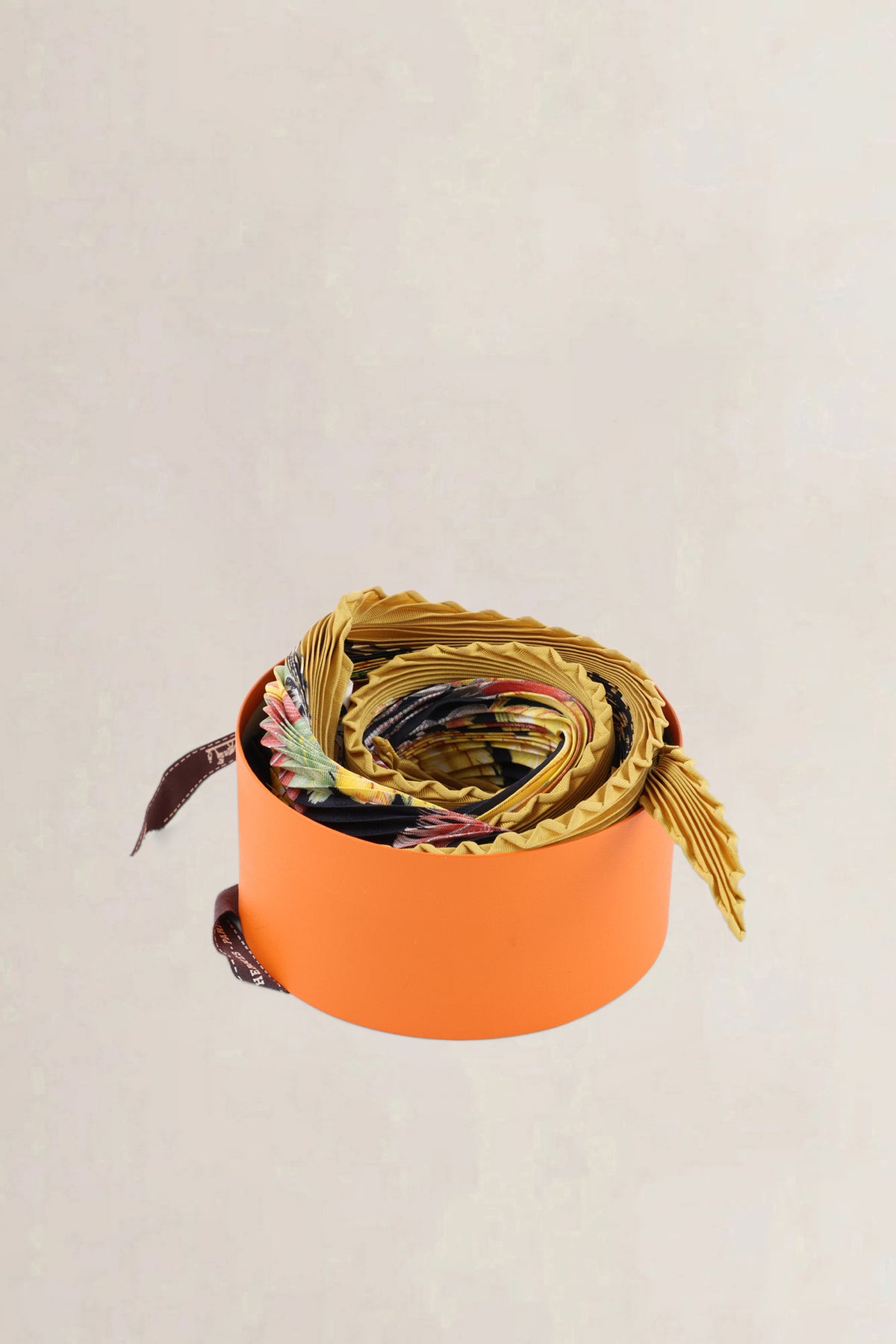 Hermès Gold Twilly Standard Scarf