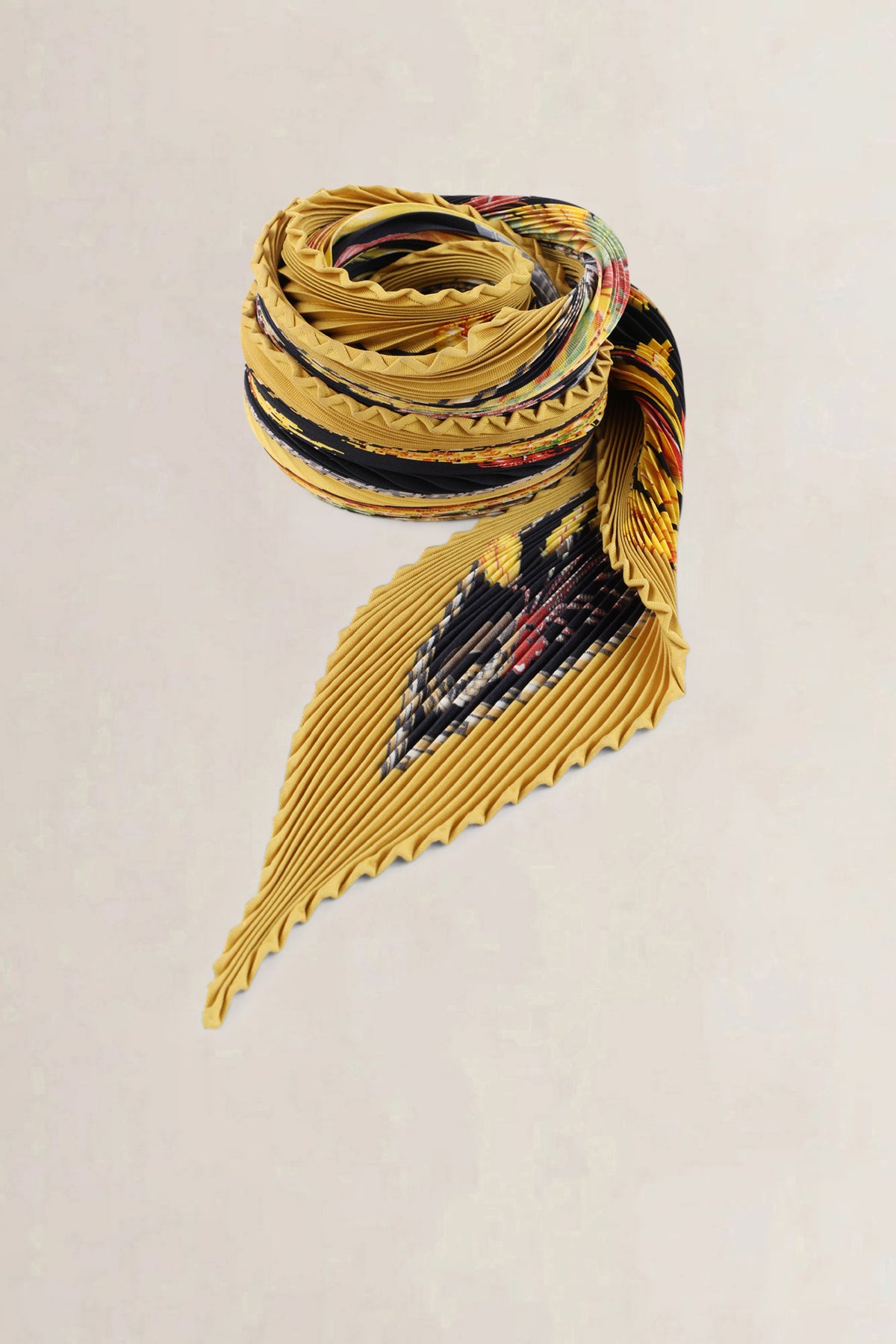 Hermès Gold Twilly Standard Scarf