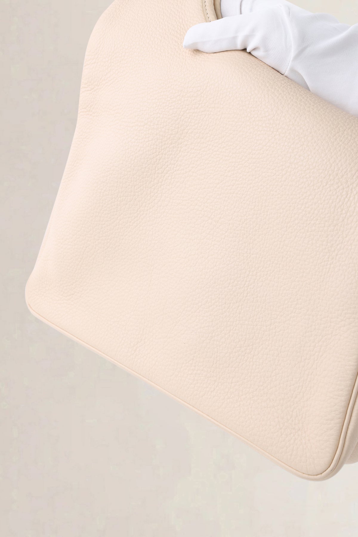 Hermès Beige Massai Shoulder Bag