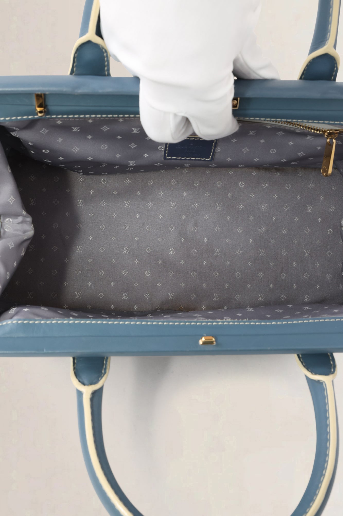 Louis Vuitton Blue Suhali Lingenieux PM Top Handle Bag