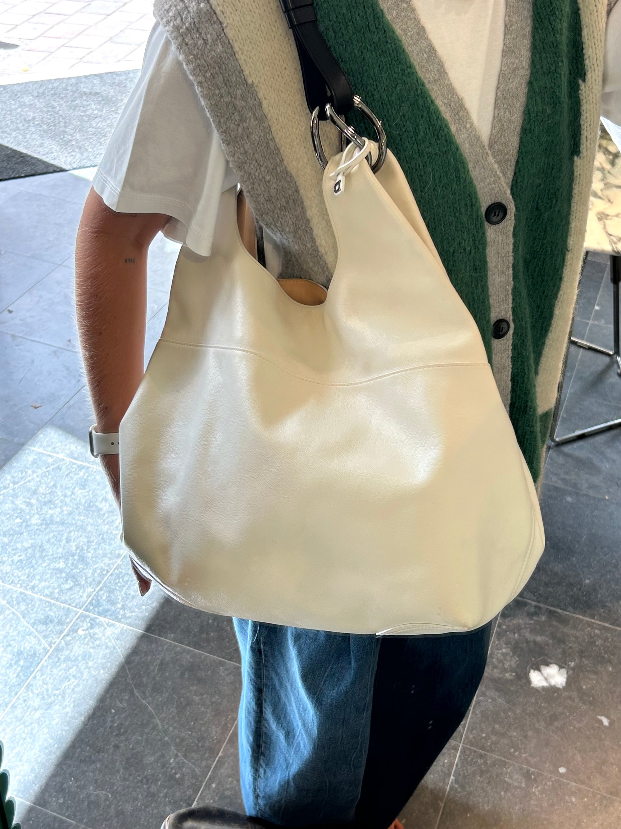 Delvaux White/Black Givry With Me Shoulder Bag